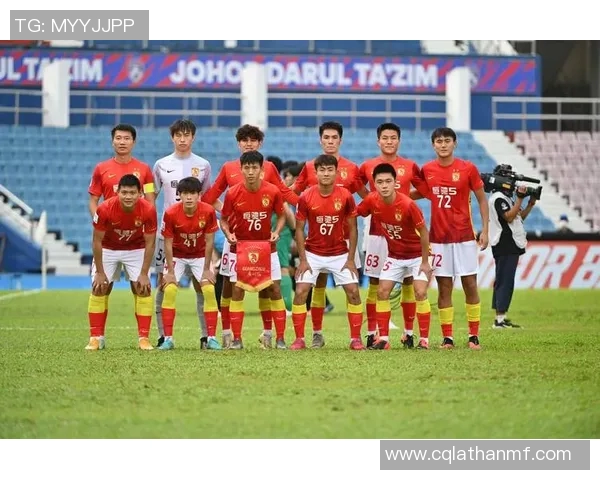 广州足球队团队协作变革引发热议共同追求胜利的新篇章